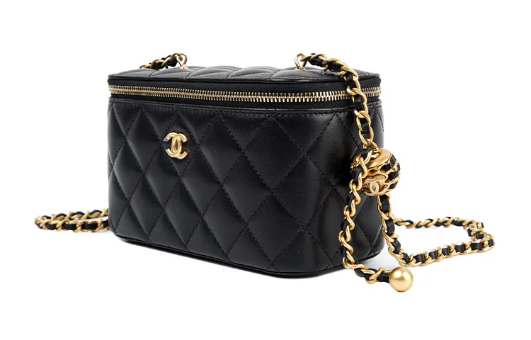 Chanel 22SS AP2303-B08034-94305