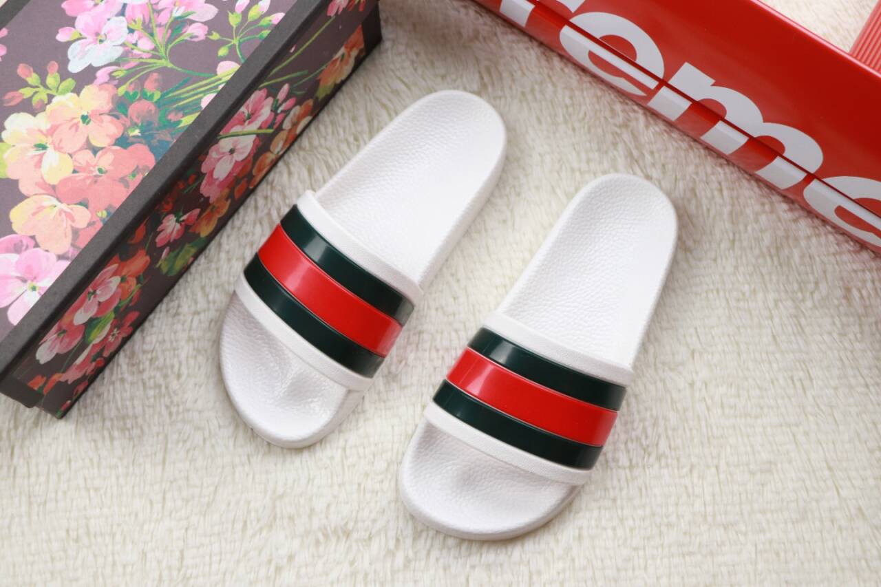 Gucci Pursuit "72 Rubber Slide" "White" 308234 GIB10 9079