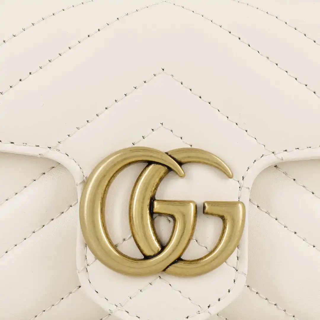 Gucci GG Marmont 476433-DSVRT-9022