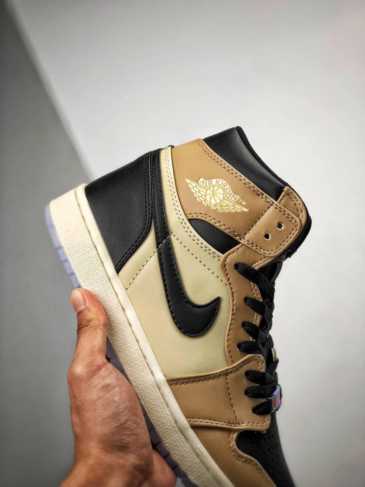 Air Jordan 1 Retro High Prem Mushroom Fossil AH7389-003