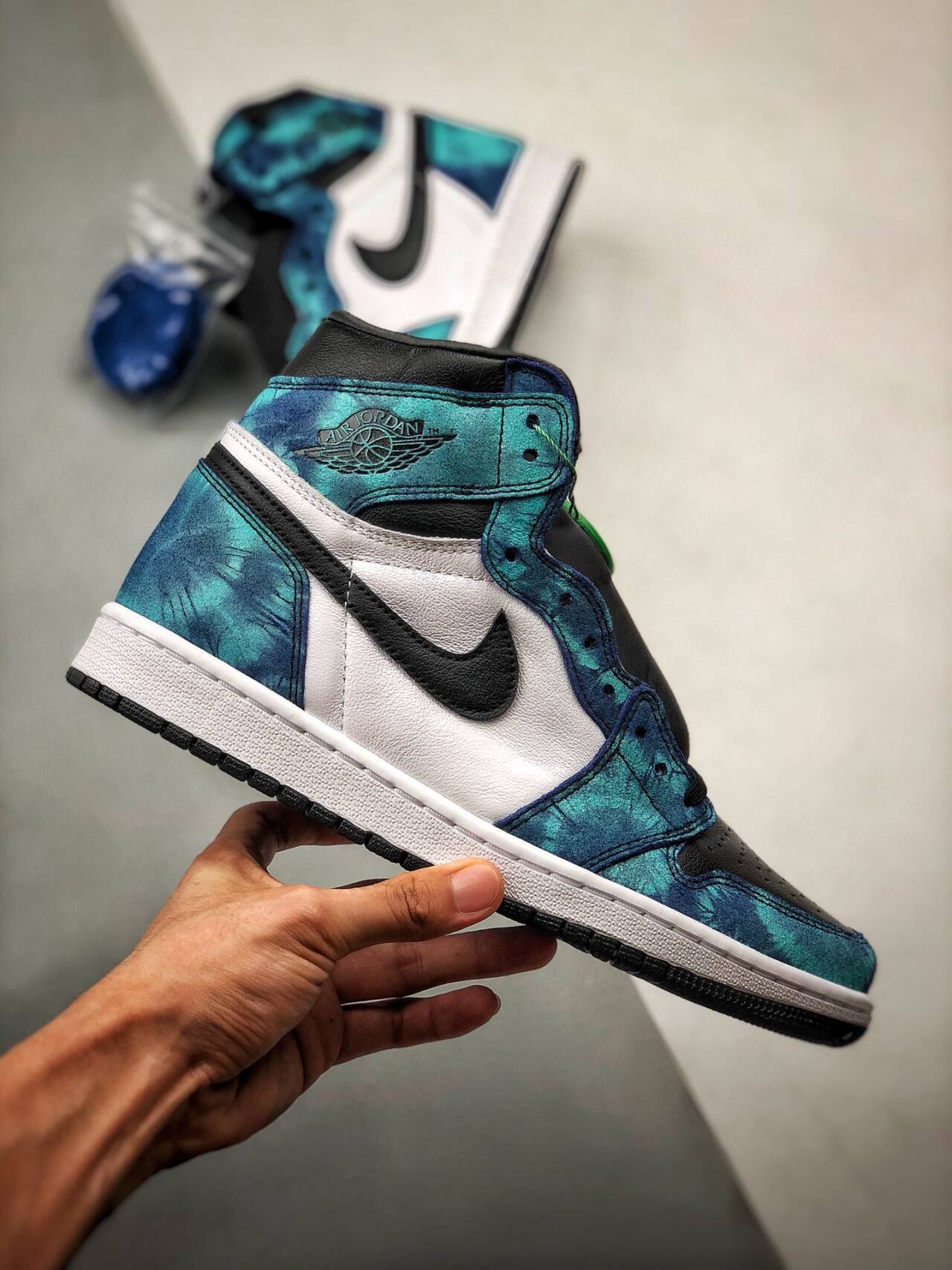 Air Jordan 1 High OG WMNS “Tie-Dye" CD0461-100