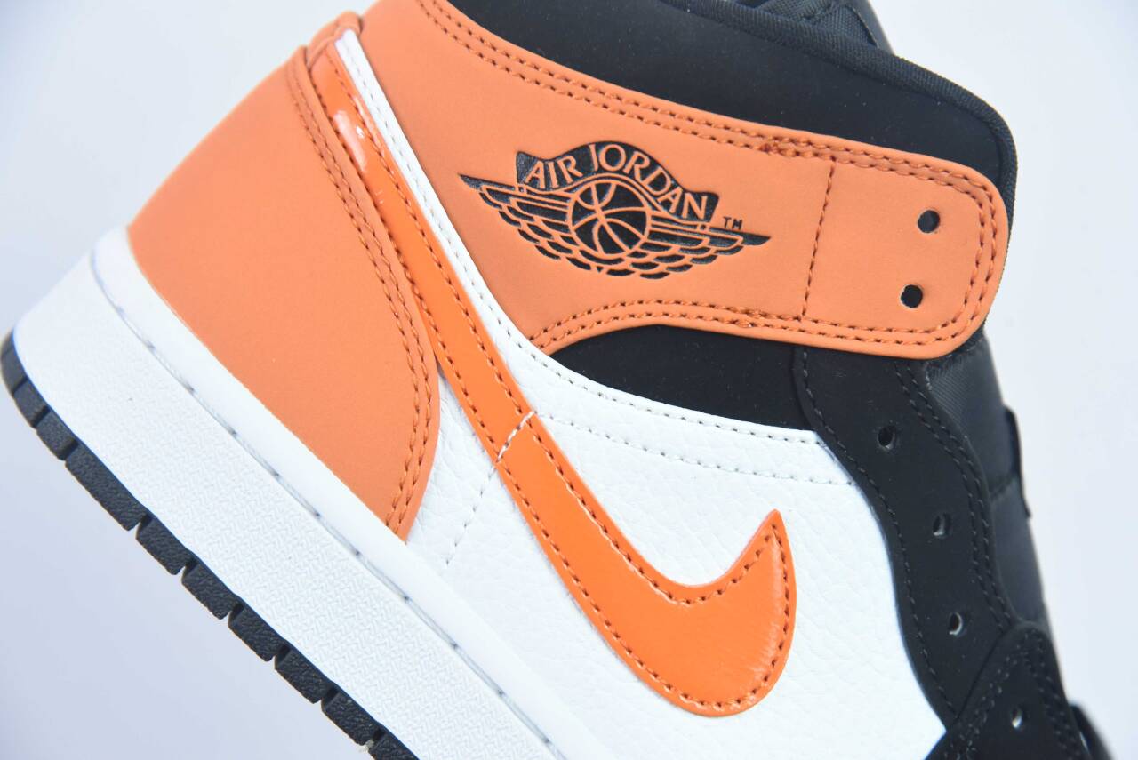 Air Jordan 1 Mid “Shattered Backboard” 554724-058