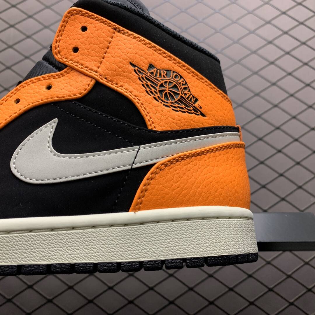 Air Jordan 1 Mid “Black Cone” 554724-062