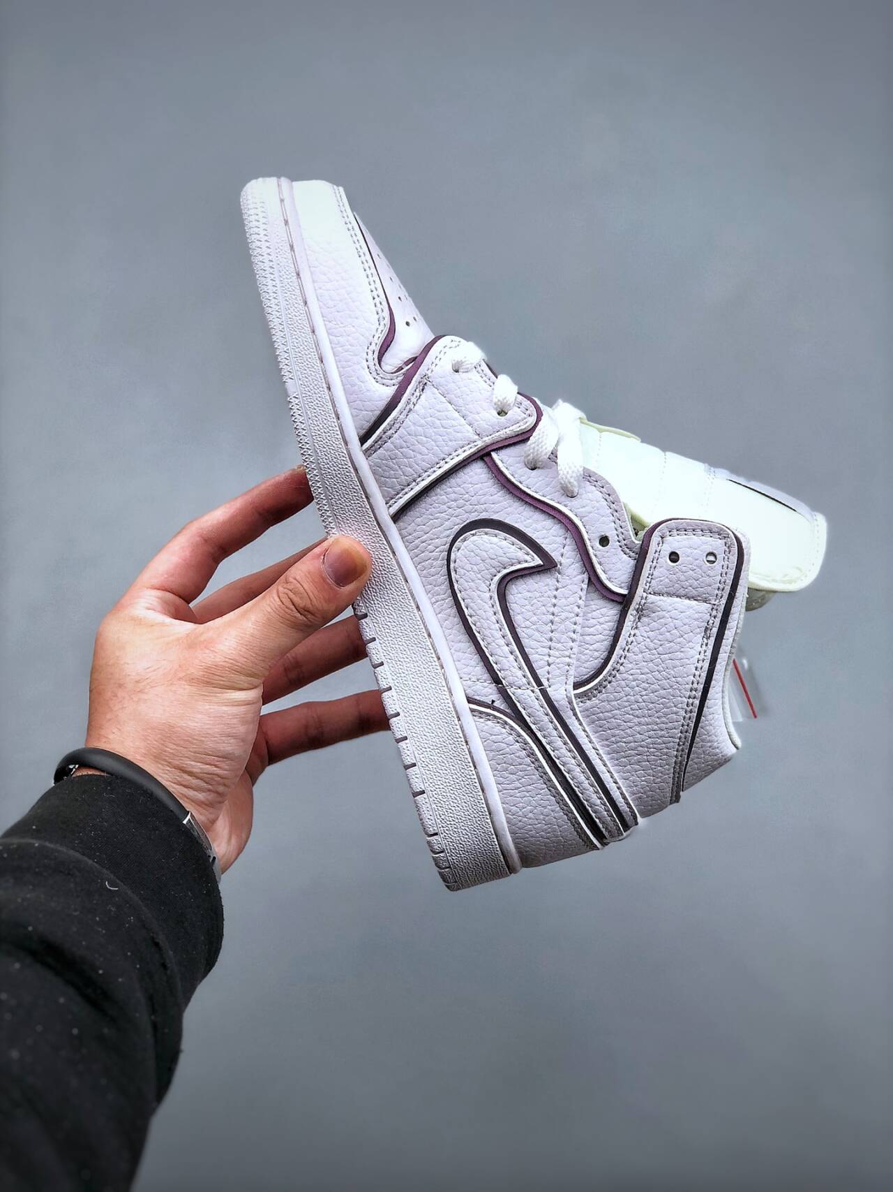 Air Jordan 1 Mid SE Iridescent Reflective White CK6587-100