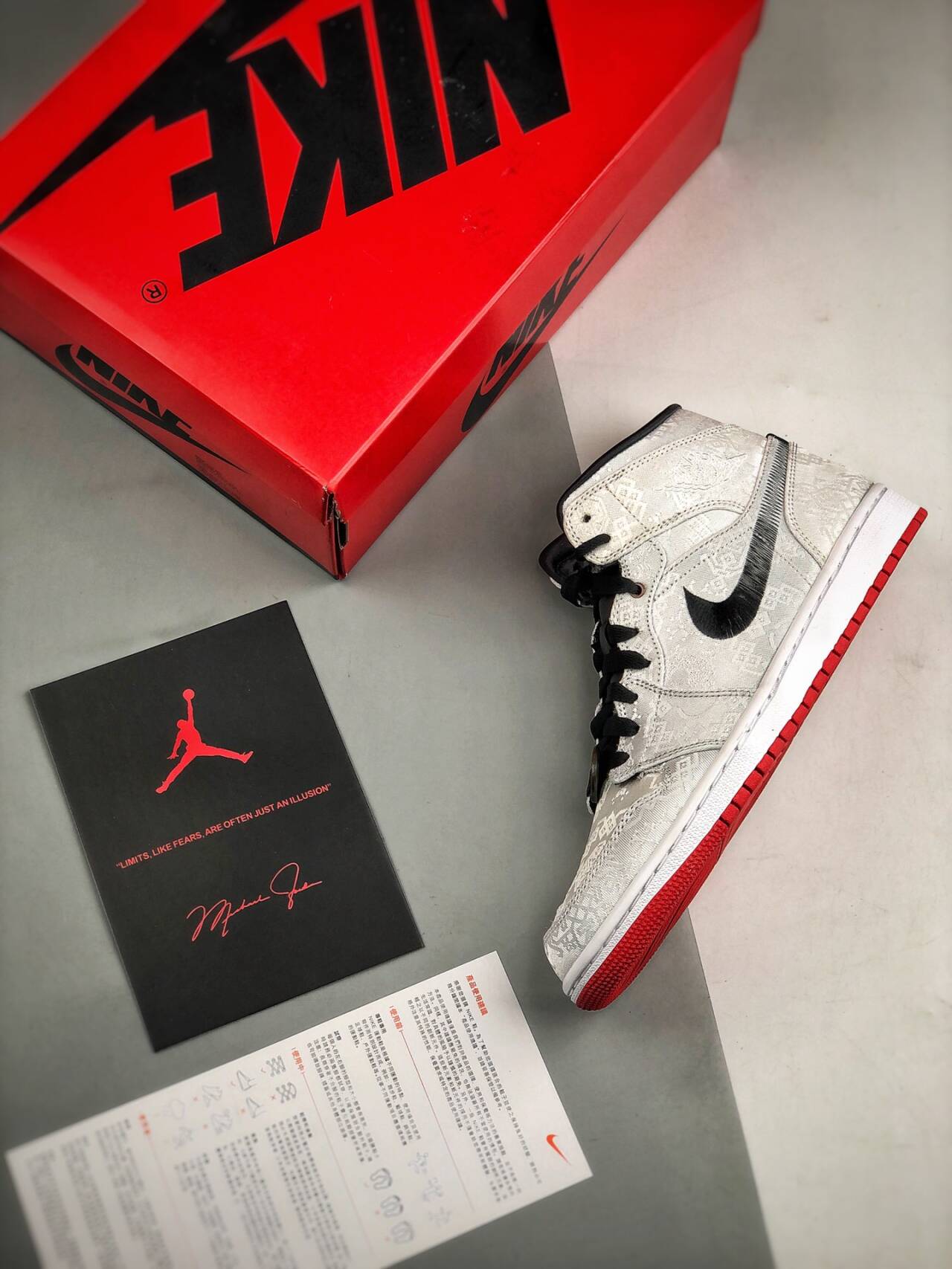 Jordan x CLOT Air Jordan 1 Mid " Fearless " CU2804-100