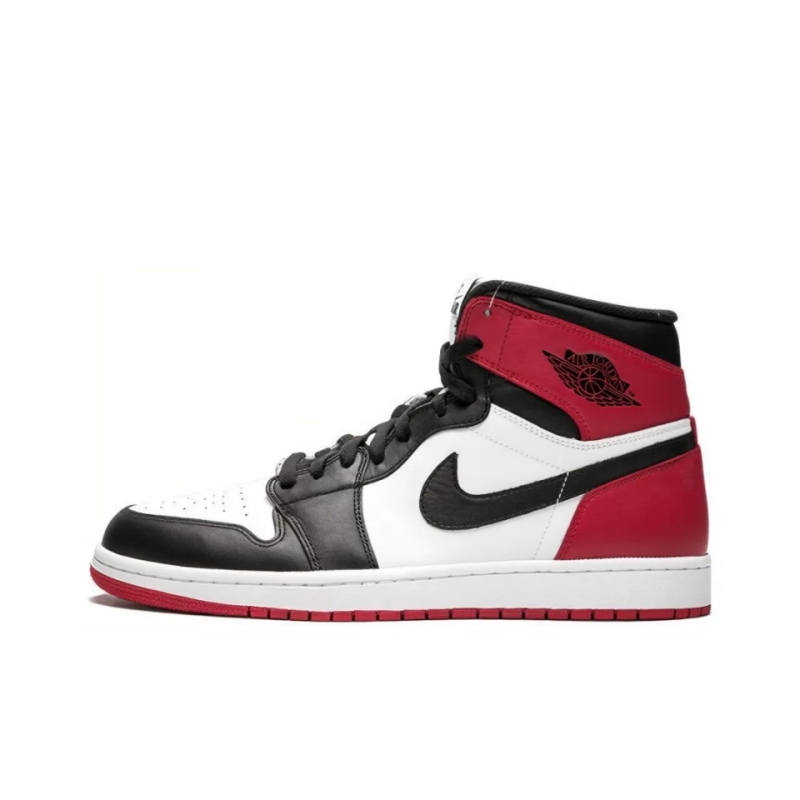 Air Jordan 1 Retro Black Toe 555088-184