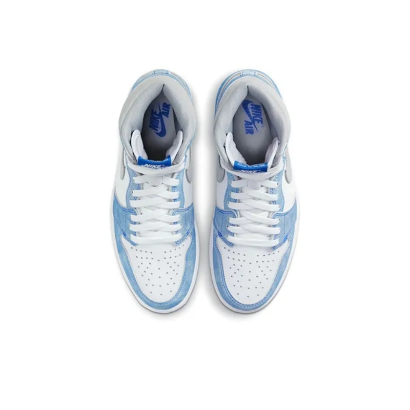 Air Jordan 1 High OG ‘Hyper Royal’ 555088-402