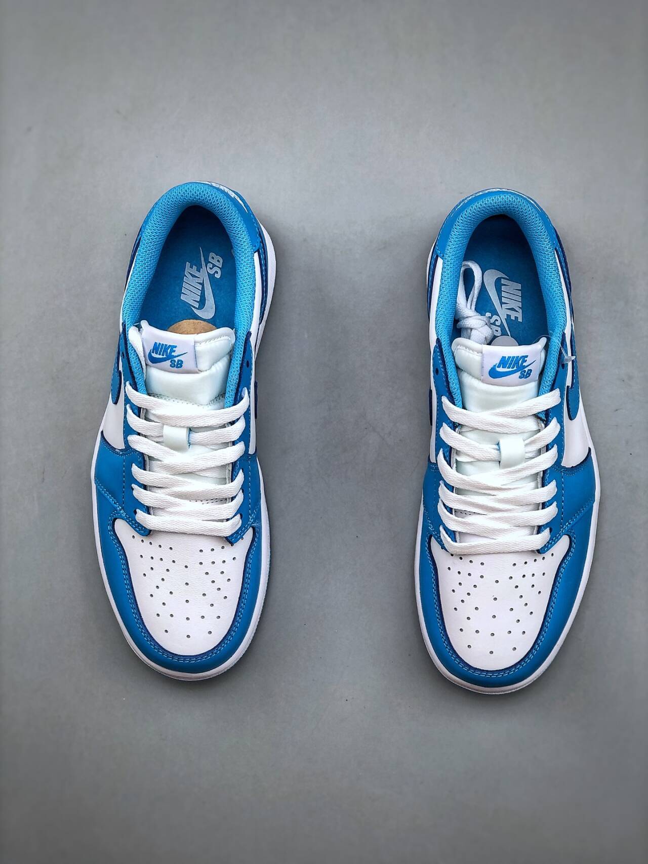 Air Jordan 1 Low SB“Eric Koston” CJ7891-401